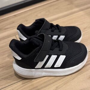 Adidas Toddler Black and White Sneakers
